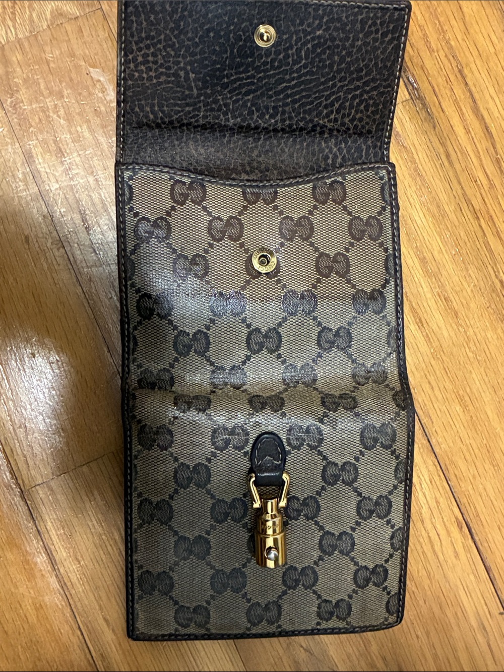 Gucci Monogram Crystal GG Compact Fold wallet beige with box Authentic - Picture 13 of 17